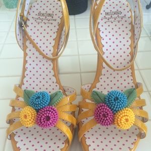 NIB Moschino Cheap & Chic Platform Wedge - Yellow